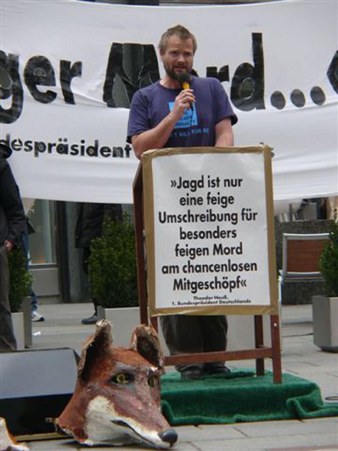Als Redner bei der Anti-Jagd-Demo in Wien